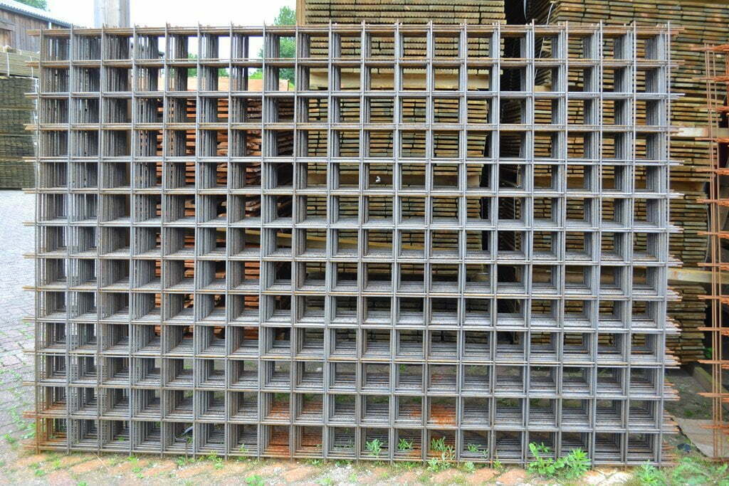 Houthandel Bos -Betonnet ø 4mm 5x5cm gegalvaniseerd Houthandel Bos -Betonnet ø 4mm 5x5cm gegalvaniseerd