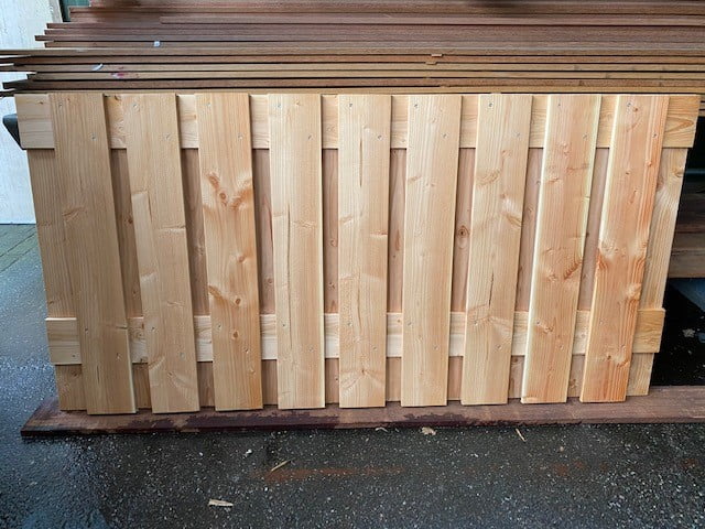 Houthandel Bos - Douglas “BOS” scherm 21planks LAAG model Houthandel Bos - Douglas “BOS” scherm 21planks LAAG model