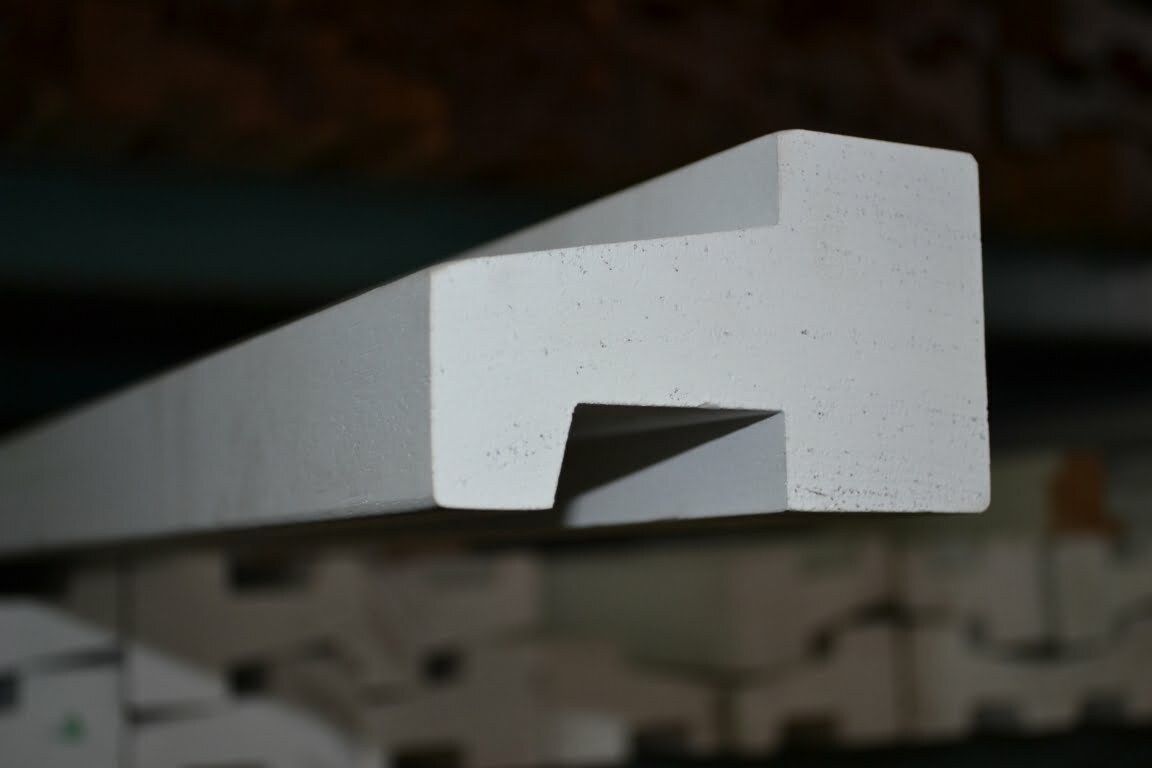 Houthandel Bos - Kozijnhout 67x110mm onderdorpel gegrond Houthandel Bos - Kozijnhout 67x110mm onderdorpel gegrond