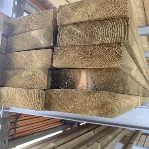 Houthandel Bos - Tuinhout geschaafd 59x15 en 45x145 mm(netto) zweeds