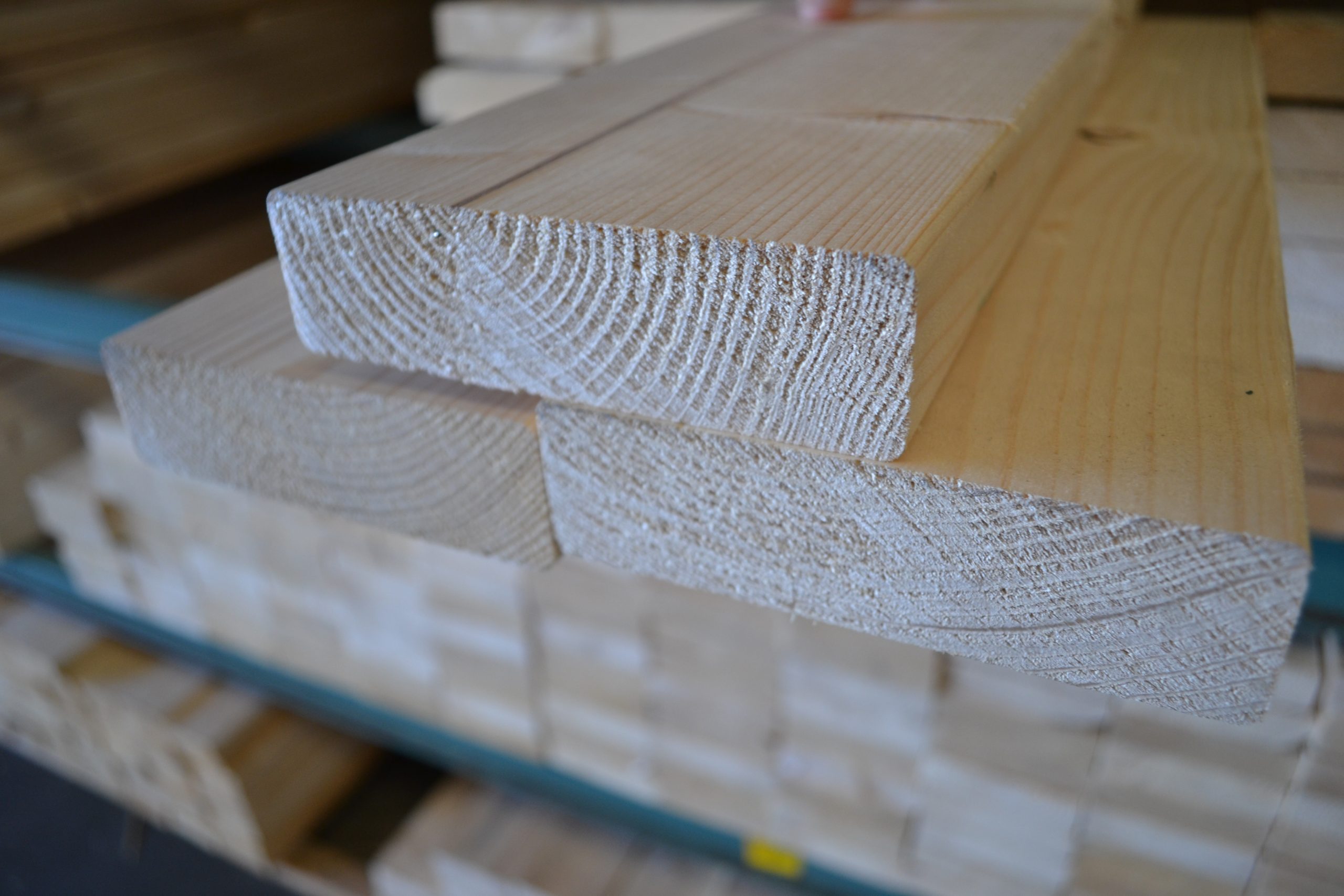 Houthandel Bos - Vuren geschaafd 38x140mm SLS Houthandel Bos - Vuren geschaafd 38x140mm SLS