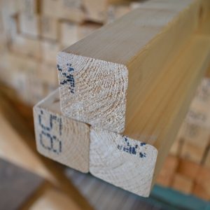 Houthandel Bos -Vuren geschaafd 47x50mm (44x44mm netto)