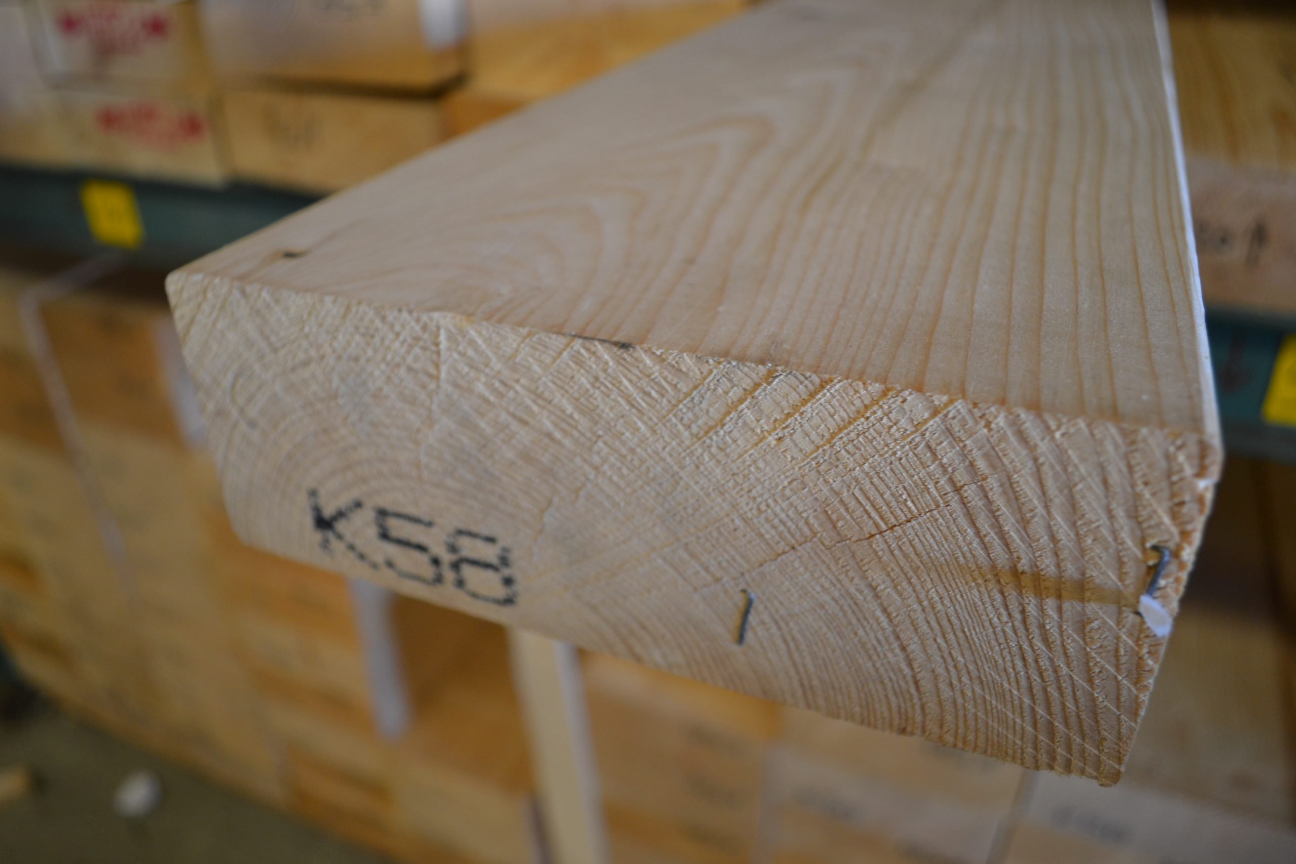 Houthandel Bos - Vuren geschaafd 75x200mm Lang(70x195mm netto) Houthandel Bos - Vuren geschaafd 75x200mm Lang(70x195mm netto)