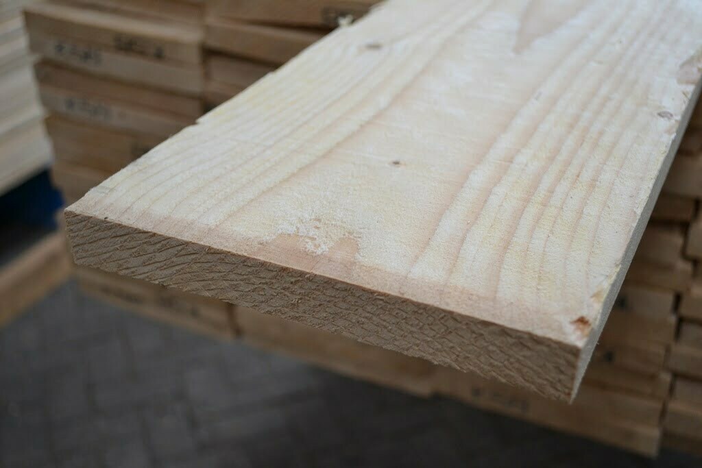 Houthandel Bos -Vuren ruw 22x200mm Houthandel Bos -Vuren ruw 22x200mm