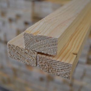 Houthandel Bos - Vuren ruw 22x42mm Panlatten